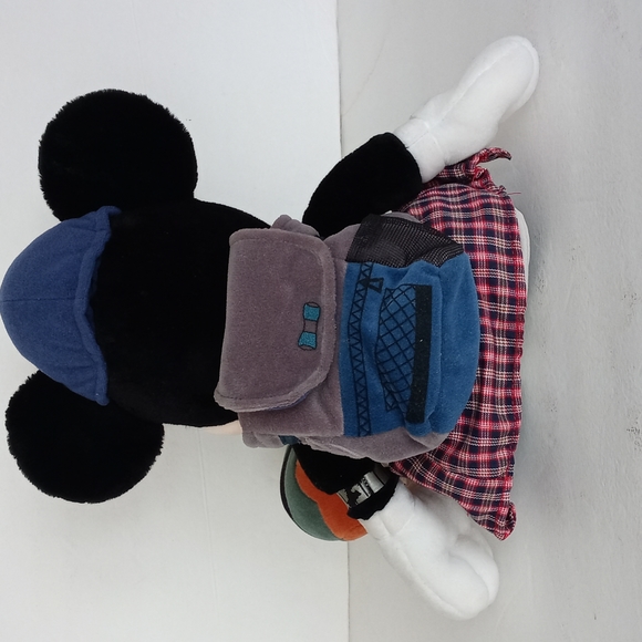 CHARACTER DOLL - Picture 12 of 16